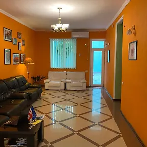 paradais-georgia.alltbilisihotels.com/