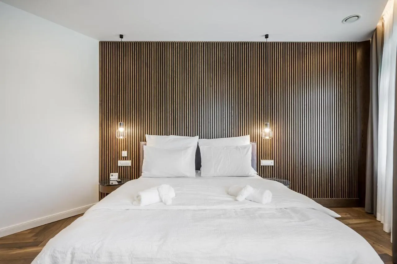 Budapest Eye- Boutique Suites, By Bqa 3*,