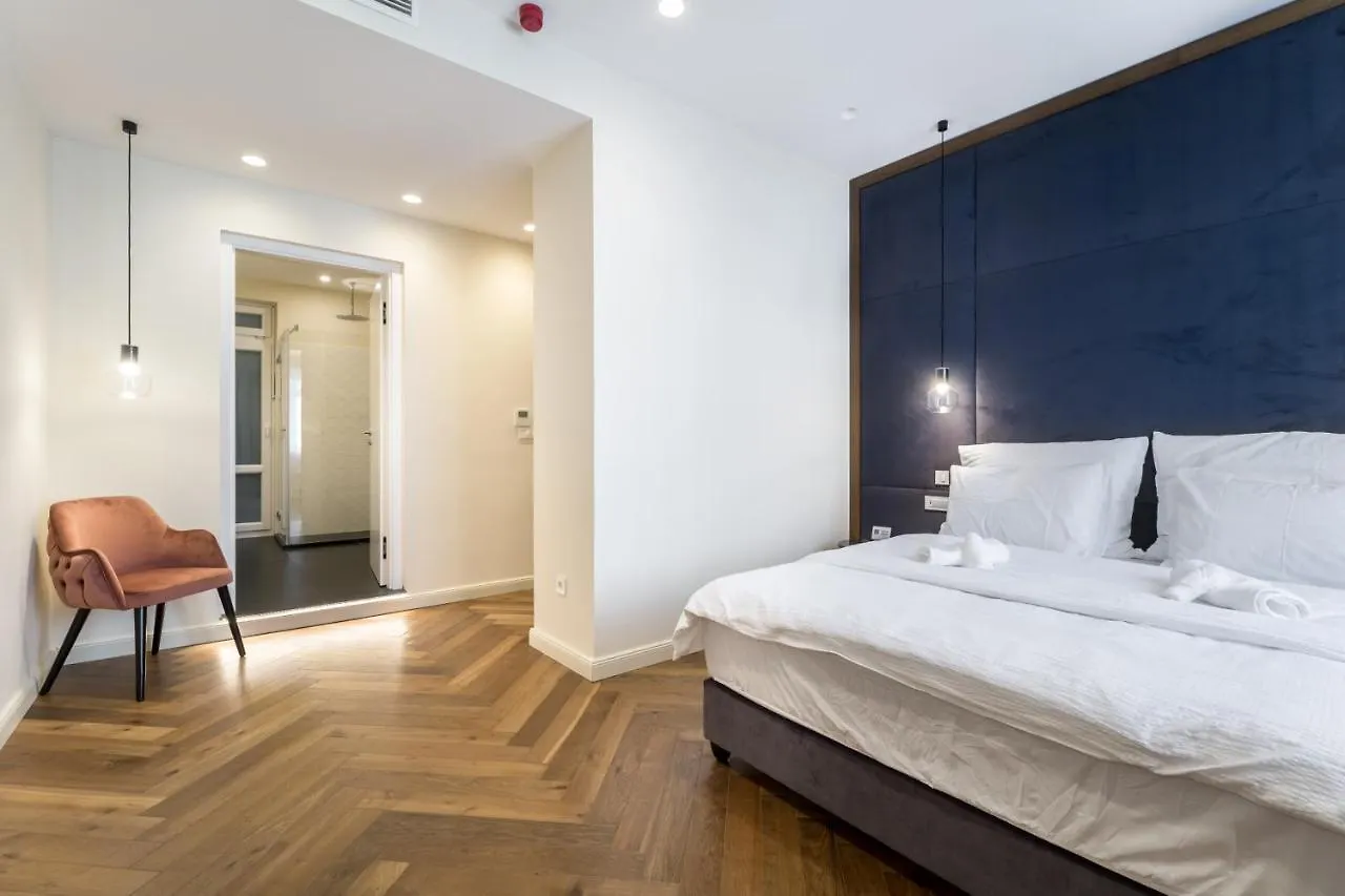 Budapest Eye- Boutique Suites, By Bqa