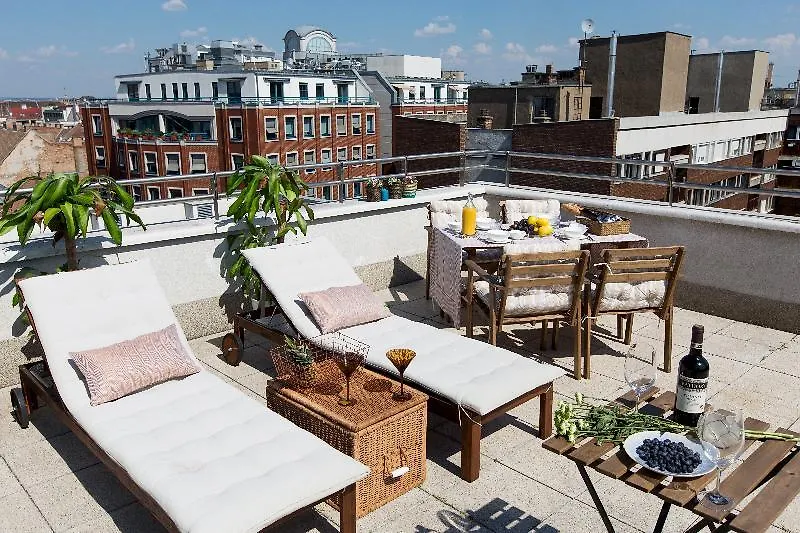 Budapest Eye- Boutique Suites, By Bqa
